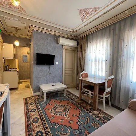 Mihri Hatun Aparthotel 3*